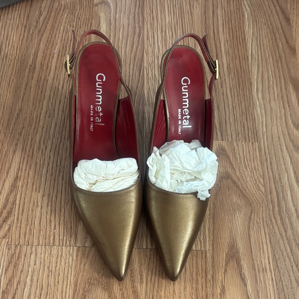 Neiman Marcus Gold Slingback Heels with White Accent